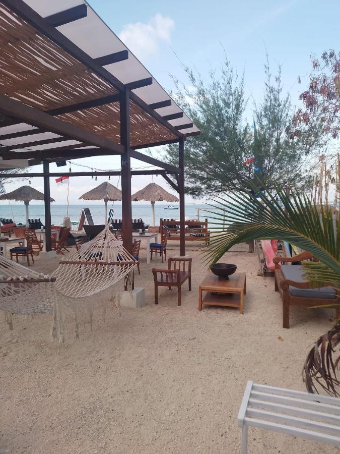 The High Dive Gili Gede By Ultimate Resorts Esterno foto