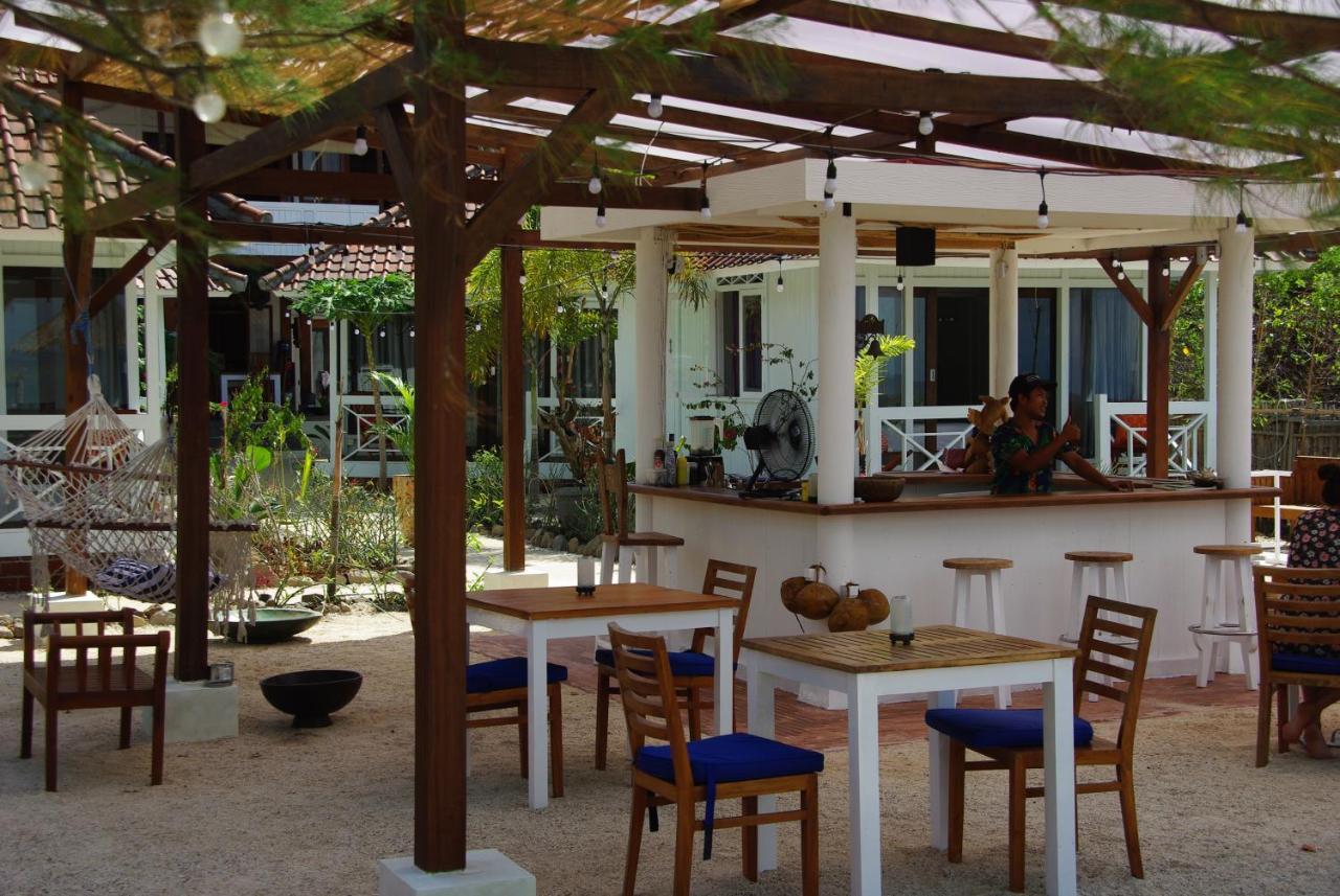 The High Dive Gili Gede By Ultimate Resorts Esterno foto