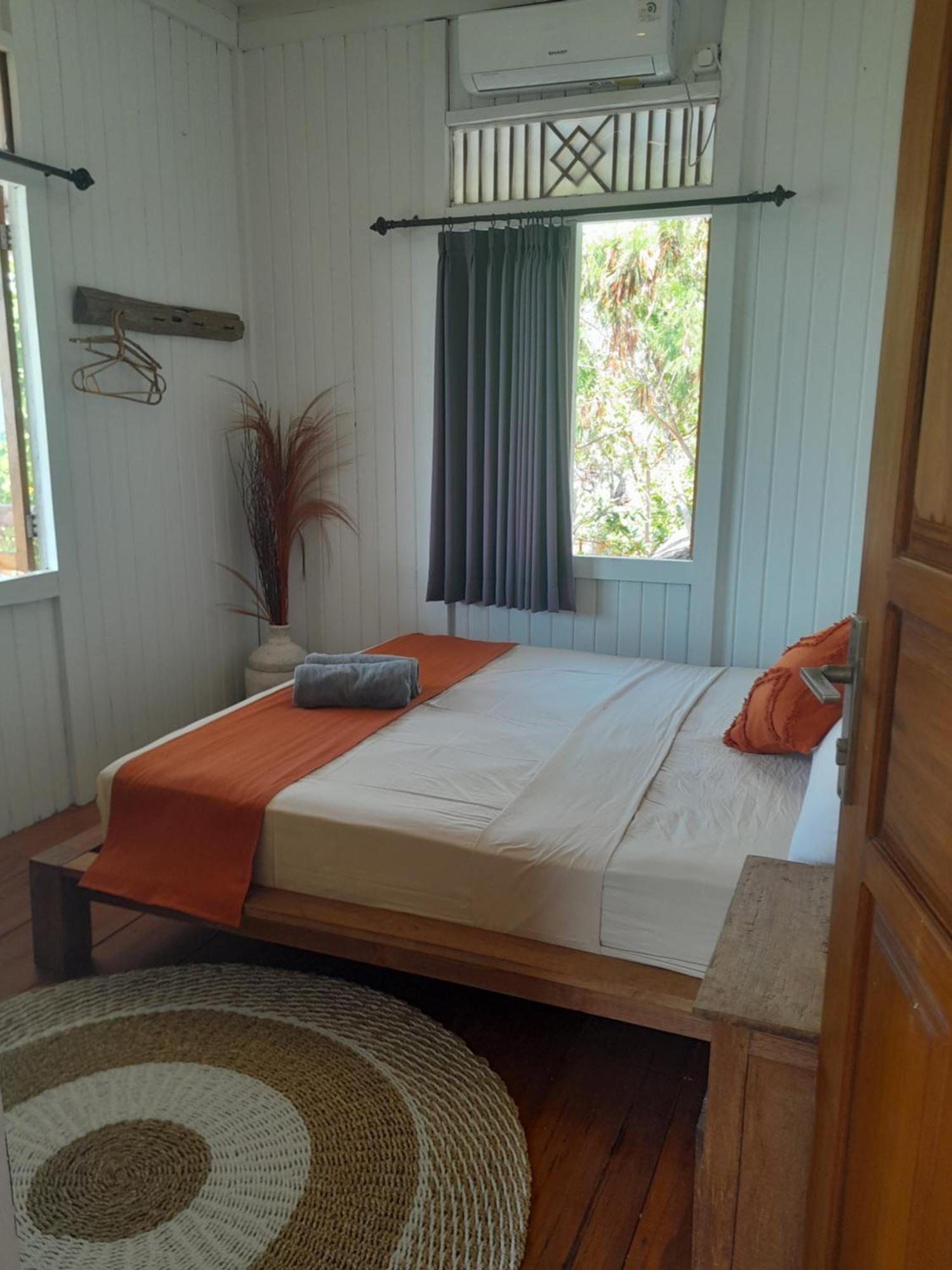 The High Dive Gili Gede By Ultimate Resorts Esterno foto